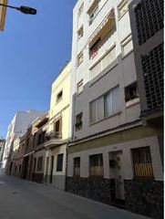 Flat  Carrer verge de las maravillas. Mataró (barcelona). sin posesión “ocupado” (no se puede visitar
