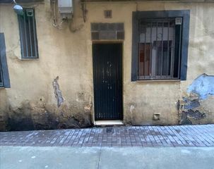 Flat  Via de sant ignasi. Manresa (barcelona). sin posesión “ocupado” (no se puede visitar