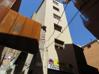 Appartement  Plaça sant salvador. Balaguer (lleida). sin posesión “ocupado” (no se puede visitar n