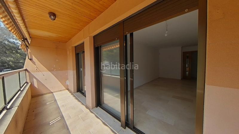 Foto c575e6ac-ae36-4b8b-81fa-1d19539db36c. Flat with parking pool in Cala Major Palma de Mallorca