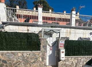 Maison  Avinguda barcelona. Hostalets de pierola (els) (barcelona). "okupado" (no se puede v