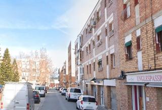 Pis  Carrer de josep recort i dagà. Cornellà de llobregat (barcelona). "okupado" (no se puede visita