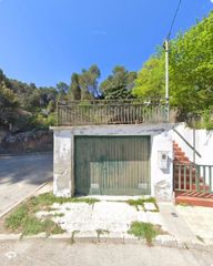 Xalet  Carrer de les alzines. Sant llorenç savall (barcelona). sin posesión “ocupado” (no se p