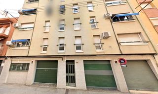 Piso  Carrer d'eduard brossa. Sabadell (barcelona). sin posesión “ocupado” (no se puede visita