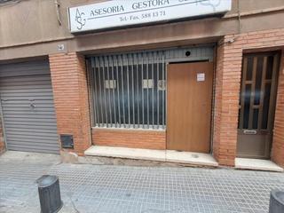 Pis  Carrer de la pastora. Rubí (barcelona). "okupado" (no se puede visitar ni hipotecar).