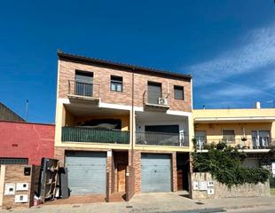 Casa  Carrer tramuntana. Vilafant (girona). "okupado" (no se puede visitar ni hipotecar).