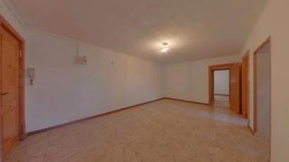 Etagenwohnung  Avinguda dels pins. Tarragona (tarragona). "okupado" (no se puede visitar ni hipotec