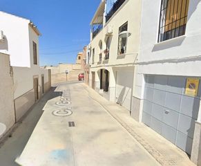 Casa adossada  Calle germinal. Castro del río (córdoba). sin posesión “ocupado” (no se puede vi