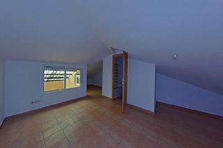 Pis  N/a. Sant andreu de la barca (barcelona). en rentabilidad (se vende a