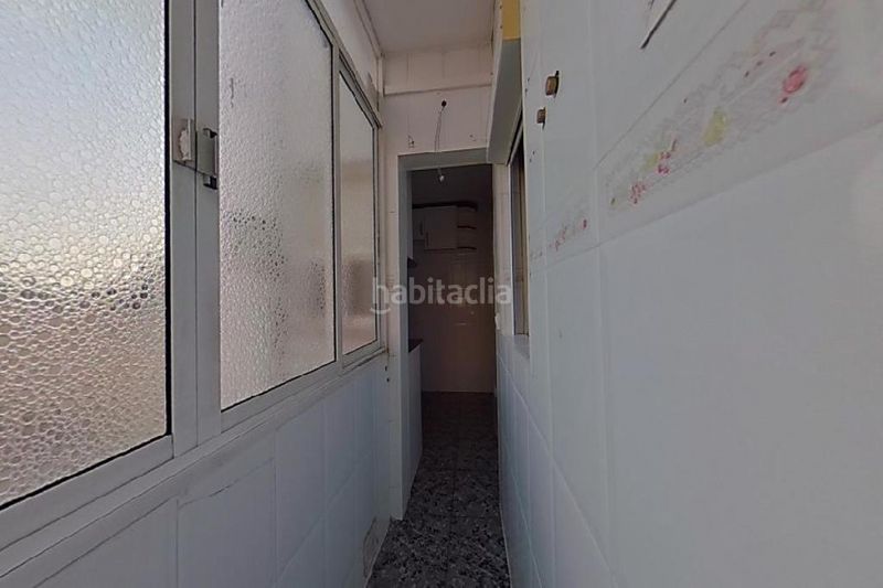 Foto f6f41c19-8a51-4b37-b3bb-cca9bbe7d8cb. Pis a Can Vidalet Esplugues de Llobregat
