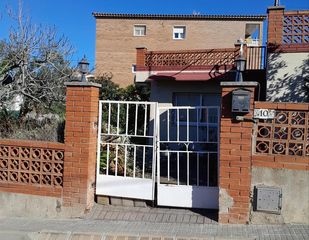 Haus  Carrer de la passió. Rubí (barcelona). sin posesión “ocupado” (no se puede visitar ni