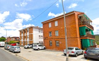 Appartement  Carrer anselm clavé. Cervelló (barcelona). sin posesión “ocupado” (no se puede visita