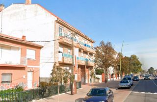 Aparcament cotxe a Calle Real