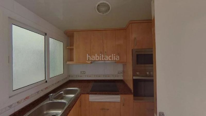 Foto 0a7f42c1-76b1-4056-b09c-912673ef8bbb. Pis a Can Vidalet Esplugues de Llobregat