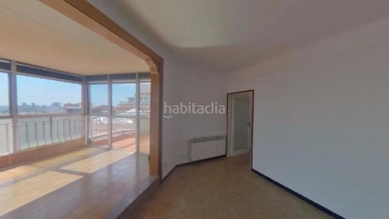 Foto 50a3318a-a111-4916-8889-3ec50a4f6ab5. Pis a Can Vidalet Esplugues de Llobregat