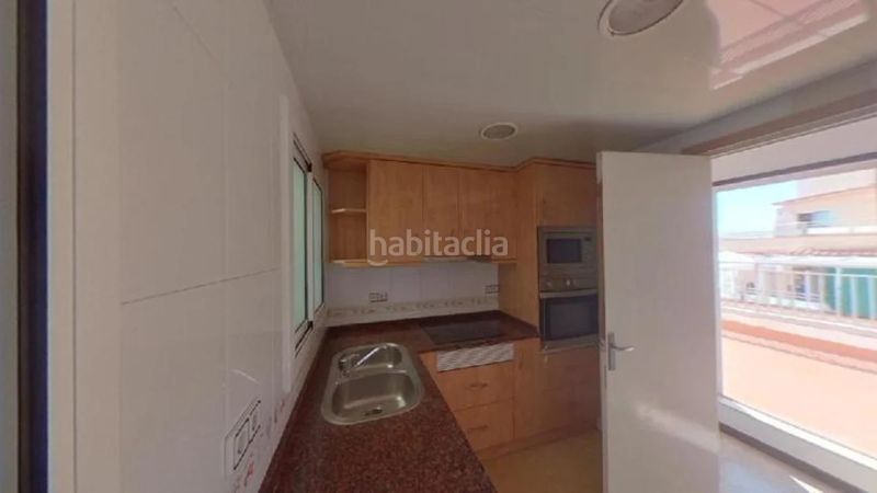 Foto d4b03acf-fb21-4219-b30a-3123e7a83597. Pis a Can Vidalet Esplugues de Llobregat
