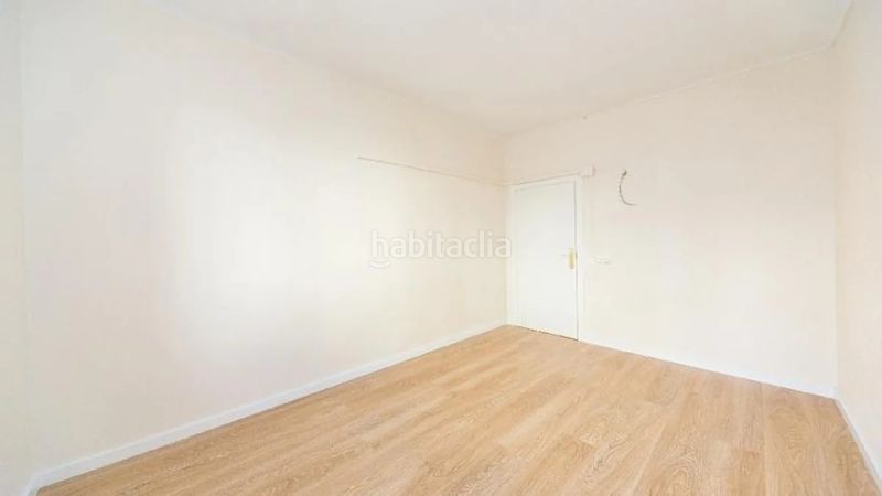 Foto cbcde63c-6046-4428-ad3b-674f561d3aad. Pis a Sant Martí de Provençals Barcelona