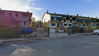 Maison jumelée  Calle ramón y cajal. Robla (la) (león). sin posesión “ocupado” (no se puede visitar n
