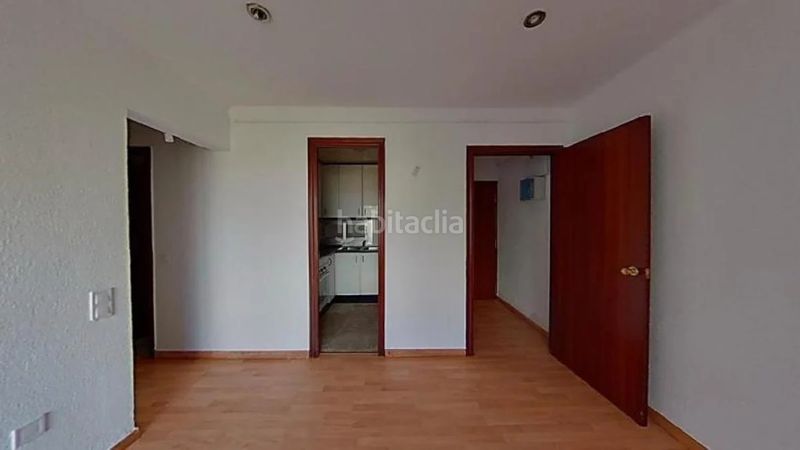 Foto f6dbc013-5080-4415-ae25-e67d4318093a. Pis a Can Mas Ripollet