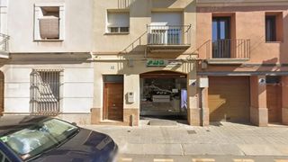 Pis  Carrer primer de maig. Sant boi de llobregat (barcelona). sin posesión “ocupado” (no se