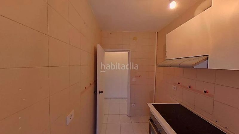 Foto f4fd114b-146d-45b3-9ba7-16936e086393. Pis a Martorell