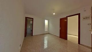 Pis  Carrer de pujós. Hospitalet de llobregat (l). en rentabilidad (se vende alquilado