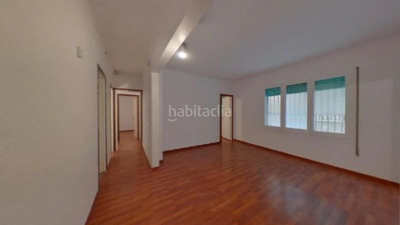 Foto 57dbd0fb-7785-4396-9532-58bcd56ce914. Pis a Sant Martí de Provençals Barcelona