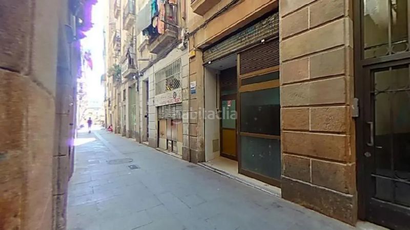 Foto 25eaf67a-b13c-4829-8187-9c9fb68405b1. Pis a Raval Barcelona