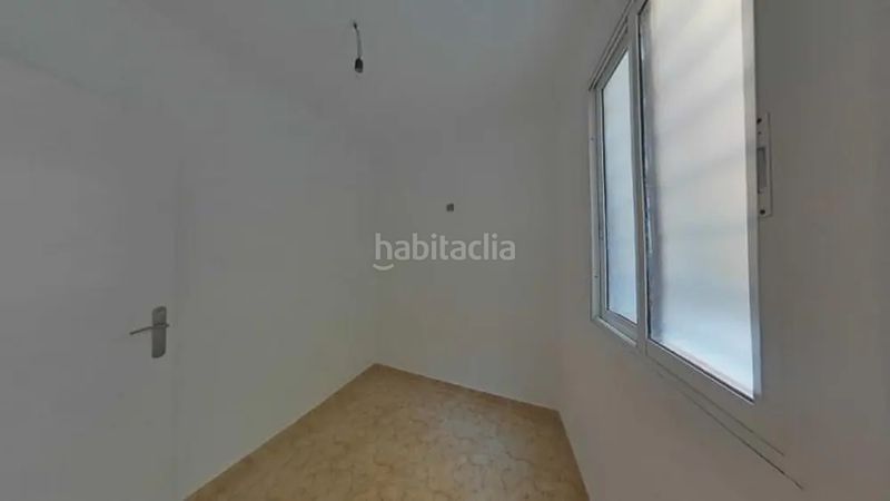 Foto b94b21b3-cf2f-4a52-827c-a89a7085e22c. Pis a Raval Barcelona