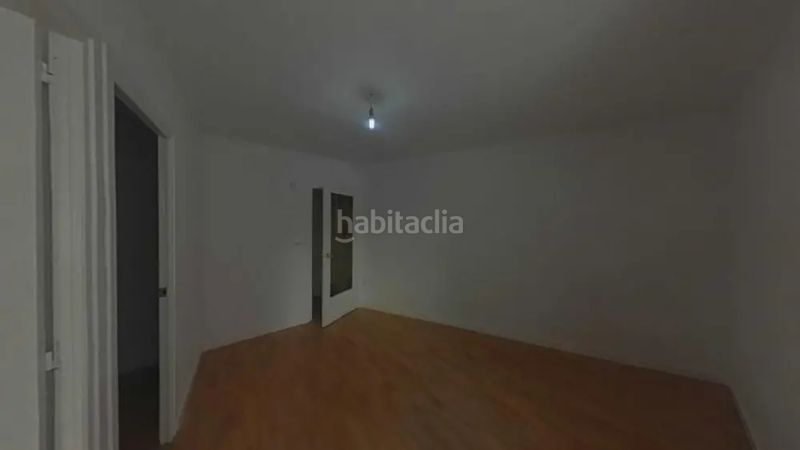 Foto e9575b46-777d-49ed-b1c0-0dcb79a9e95c. Pis a Carmel Barcelona