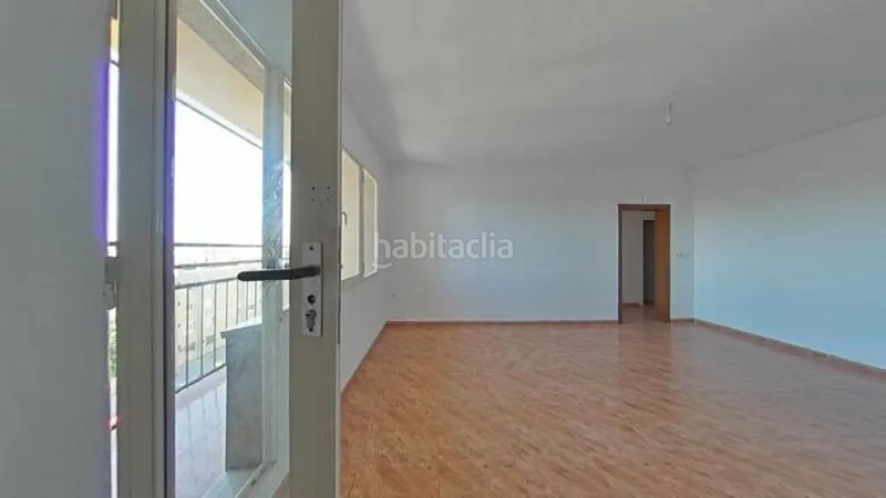 Foto 09353520-4bc5-4e9c-ae5d-28adb44751bf. Pis a Espronceda Sabadell