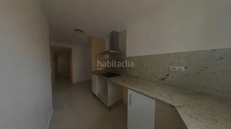 Foto 481a889b-e42e-4b35-b5fa-4c55bcf443af. Pis a Centre Vendrell (El)