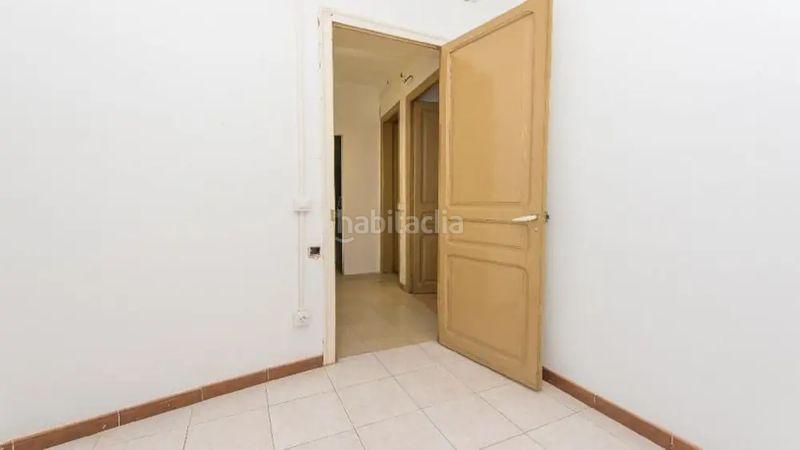 Foto 58ea8655-7877-4665-9053-12acf969d7bf. Pis a El Clot Barcelona