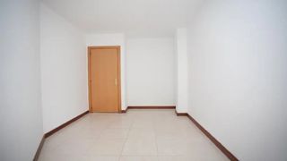 Pis  Travessia nou cambrils. Cambrils (tarragona). en rentabilidad (se vende alquilado, no se