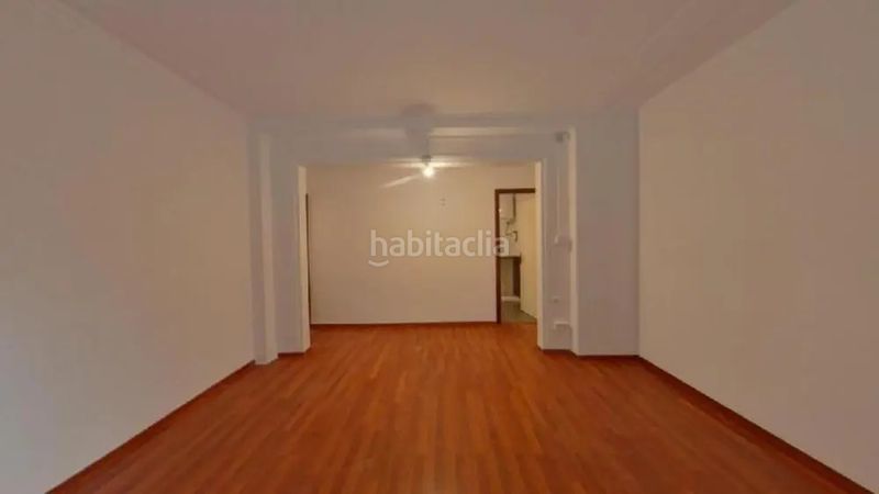 Foto ca2105f5-83a0-4bea-935f-c73cc9cd8640. Pis a Sant Martí de Provençals Barcelona