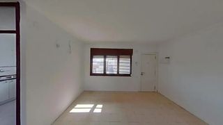 Piso  Carrer prades. Tarragona, (tarragona) en rentabilidad (se vende alquilado, no s