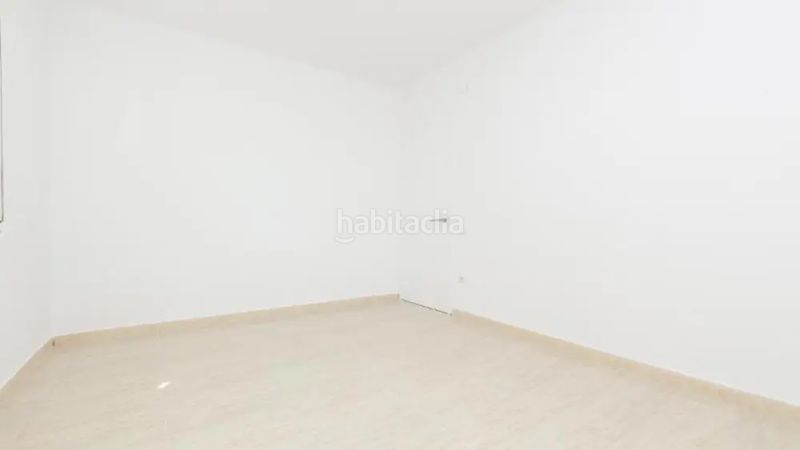 Foto 7f38aae6-7576-4444-8a29-b7a21e43f2e7. Pis a Els Merinals Sabadell