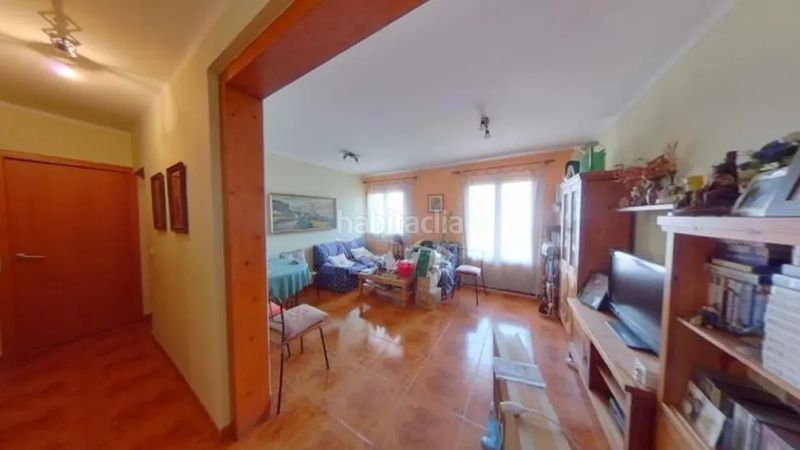 Foto f00e569f-5b37-4786-9654-0accc932c179. Pis a Baix Guinardó Barcelona