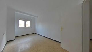 Piso  Rambla nova. Mollet del vallès (barcelona) en rentabilidad (se vende alquilad