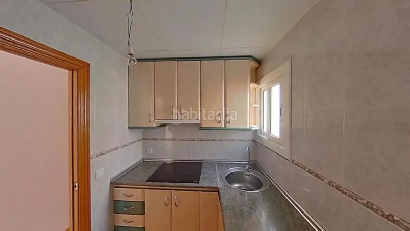 Foto 874cafda-4fd2-4666-ae50-8b88da799aed. Pis a Roquetes Barcelona
