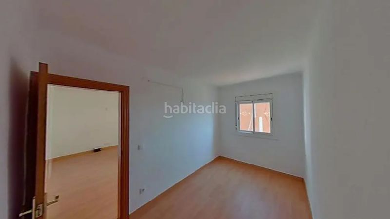 Foto edbf455a-9916-494b-9ed4-3d49041938a2. Pis a Roquetes Barcelona