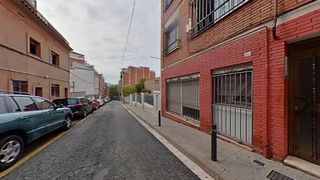 Pis  Carrer de francesc julià. Santa coloma de gramenet (barcelona) en rentabilidad (se vende a