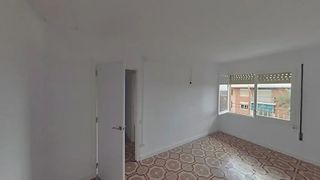 Pis  Carrer de tortosa. Terrassa, (barcelona) en rentabilidad (se vende alquilado, no se