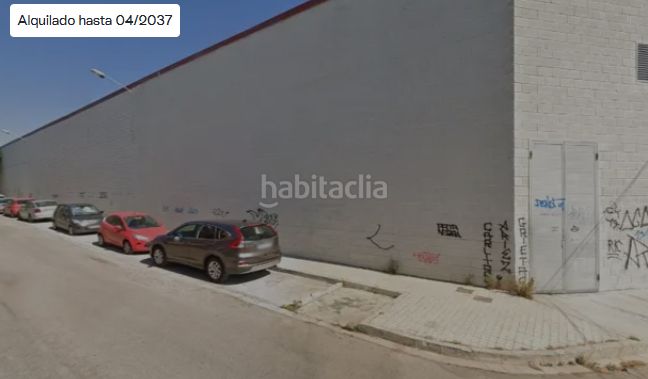 Foto a51ccba0-3f50-4c39-af7c-1df244c0db0c. Local comercial a Benetússer