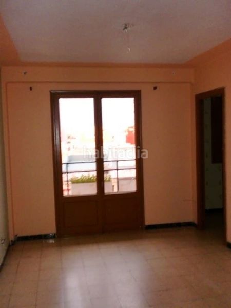 Foto 5e6cafe9-0f83-44ab-aaea-45c8d55799dc. Pis a Centre Reus