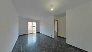 Etagenwohnung  Carrer del pintor togores. Cerdanyola del vallès (barcelona). en rentabilidad (se vende alq