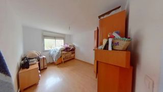 Flat  Carrer de lluís companys. Santa perpètua de mogoda, (barcelona). en rentabilidad (se vende