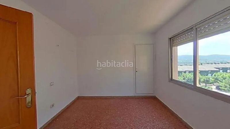 Foto eabe27ec-a13f-4098-8136-d64da5b0dd2a. Pis a Martorell