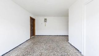 Piso  Carrer de teulada. Barcelona, (barcelona). en rentabilidad (se vende alquilado, no