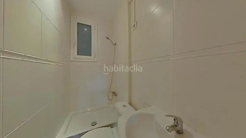 Foto 7a02e74d-08d7-4ba3-b1af-ca98c0ddc1db. Pis a Besòs - Maresme Barcelona